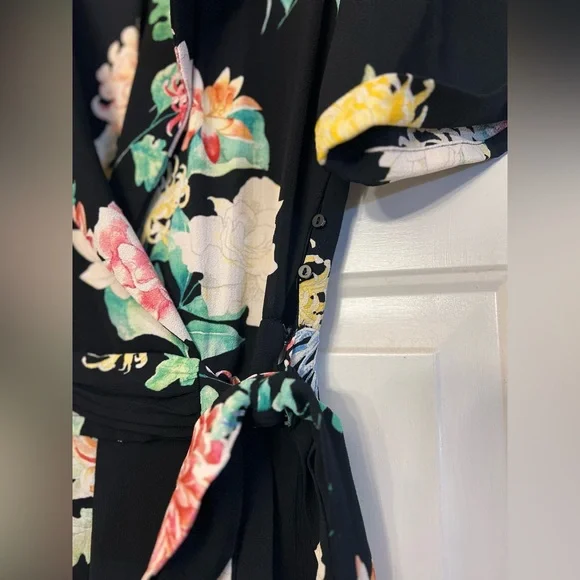 💐 ZARA Floral Jumpsuit - Tie Waist - Picture 5 of 8